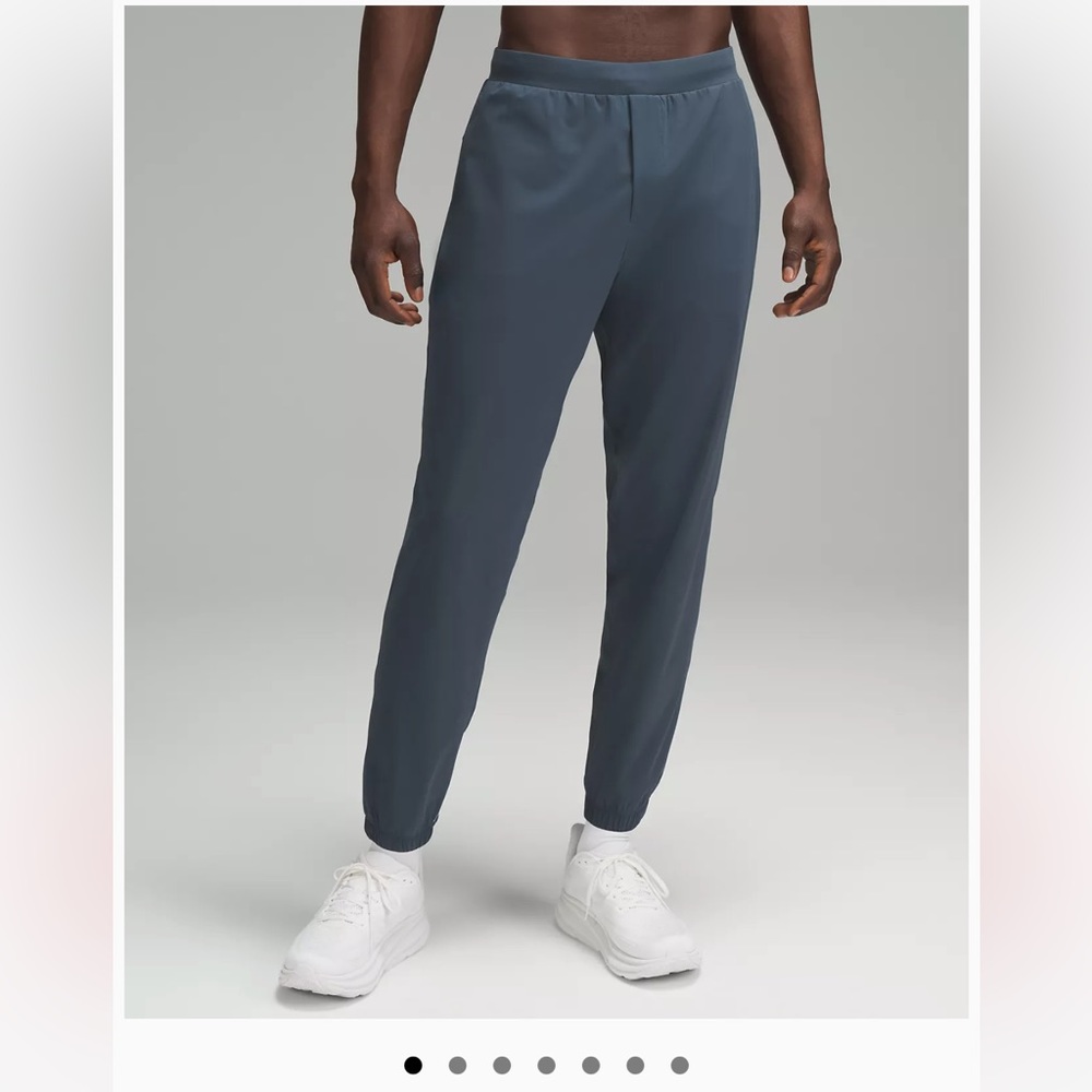 Lululemon men’s Surge Jogger
